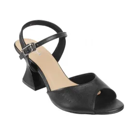 Mochi Women Black Casual Sandals